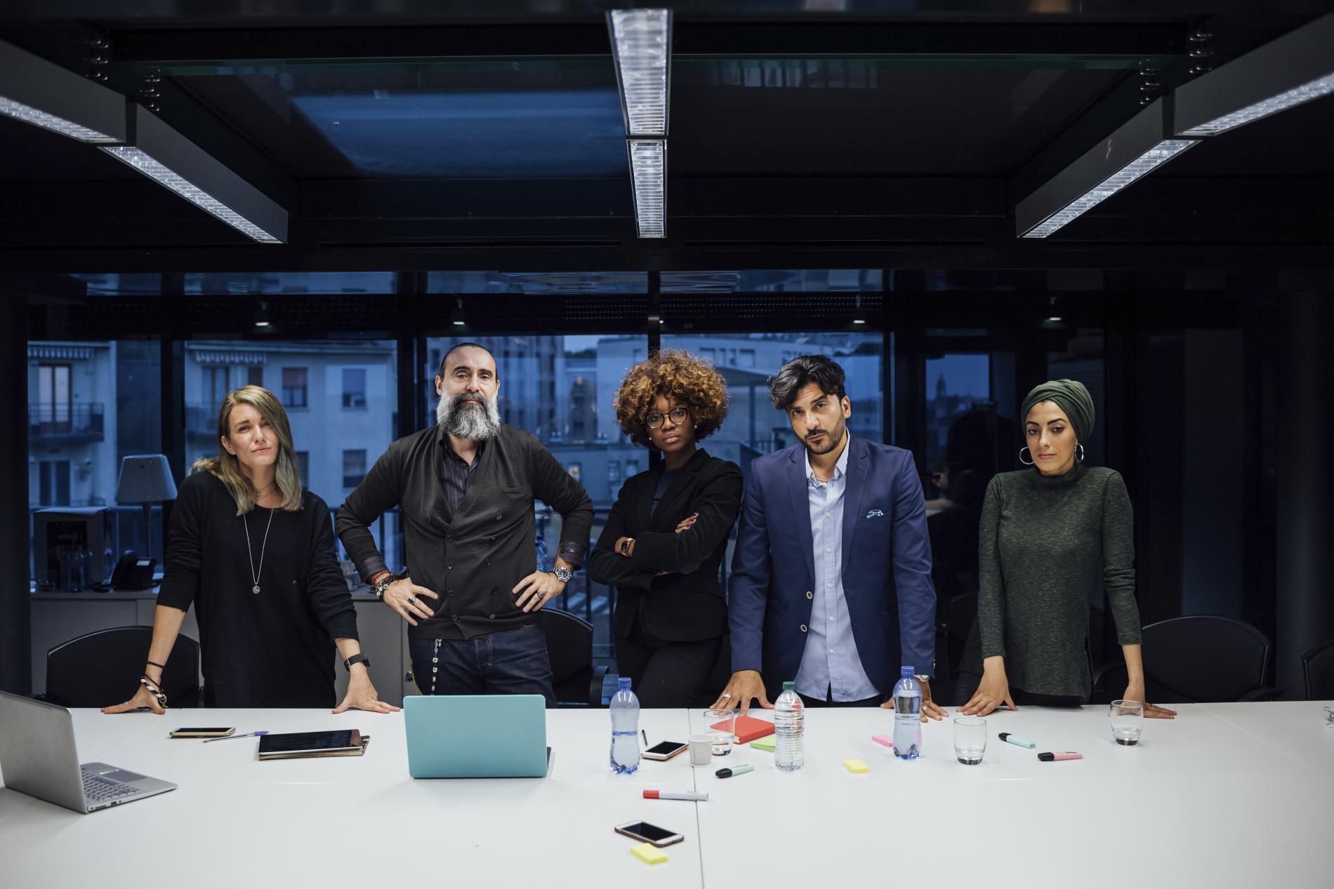 Noticia sobre 10 MITOS de las agencias de DISEÑO GRÁFICO desmentidos
