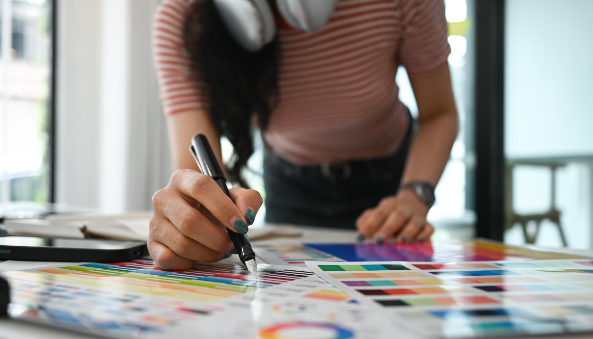Noticia sobre Los elementos clave del diseño gráfico que definen un buen resultado visual