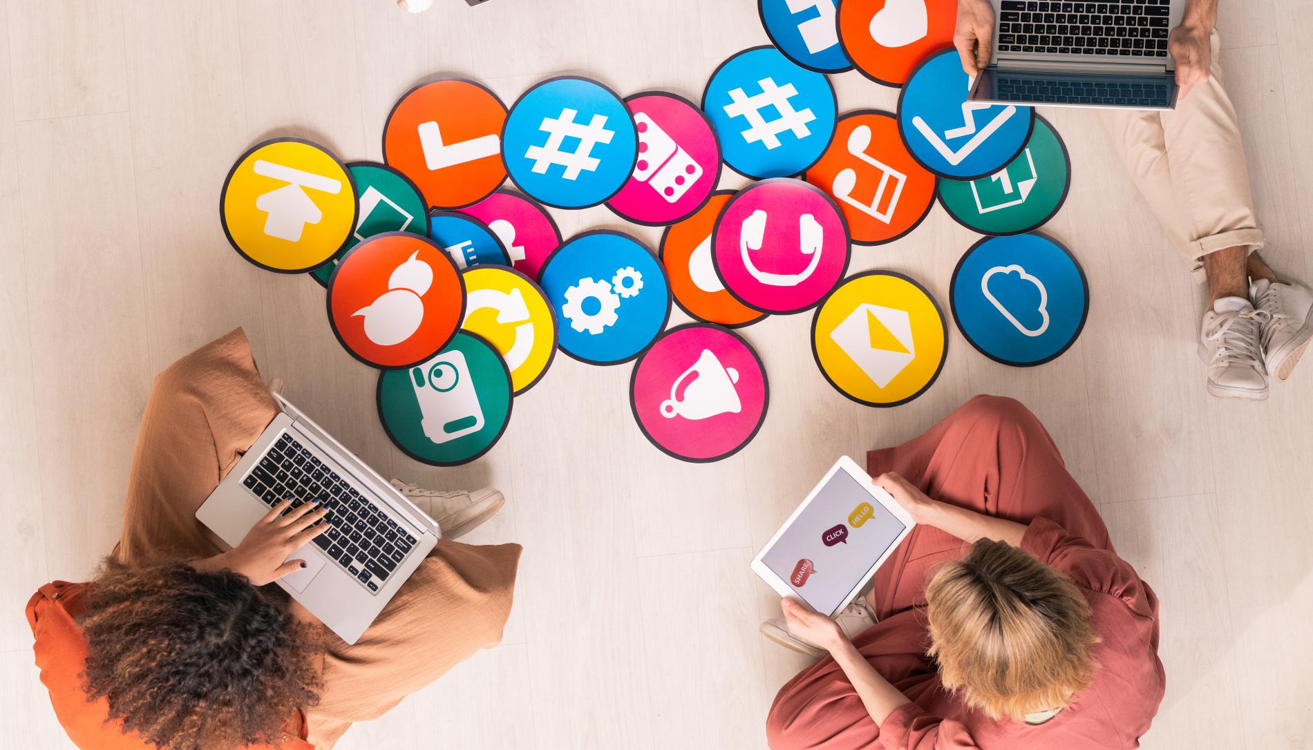 Noticia sobre Aprende a crear diseños de publicaciones de redes sociales
